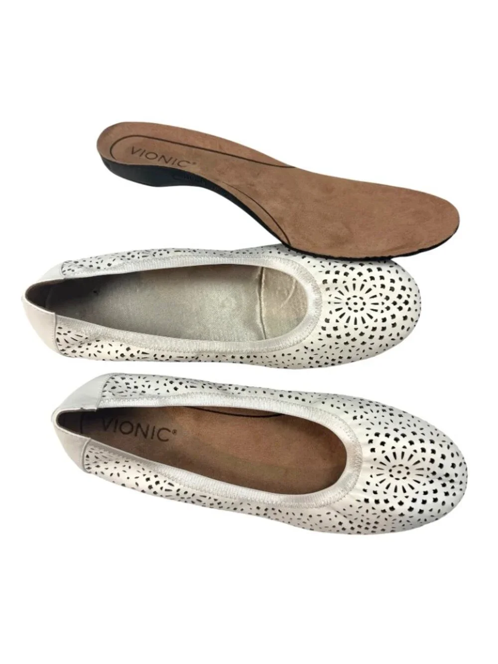 Vionic Robyn Ballet Flats Size 8.5 Perforated Napa Leather White Laser Cut Shoes